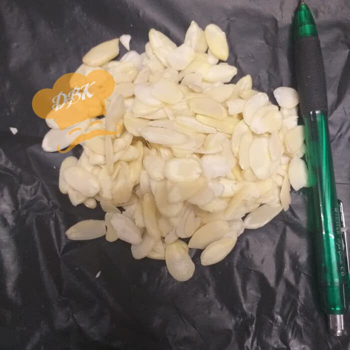 Kacang Almond Slice 100gr ALMONESIA iris mentah almon