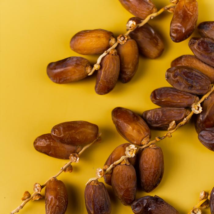 BARARI Deglet Nour Kurma Tunisia Tangkai 500gr Premium Dates High Quality Tekstur Kering dan Lembut